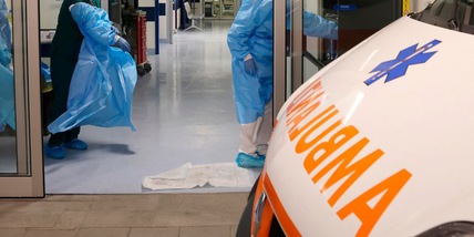 Gubbio, pesce crudo al ristorante: dissenteria e diarrea, scene di panico, l’incredibile racconto