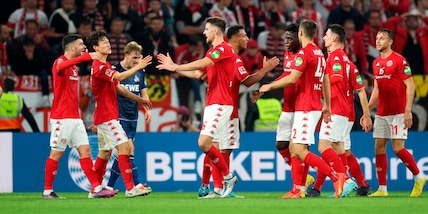 Bundesliga, il Magonza vola: manita al Colonia