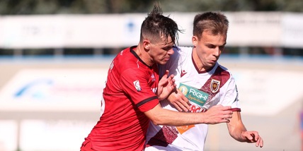 Pronostico Carrarese-Reggiana, occhio ai cartellini rossi