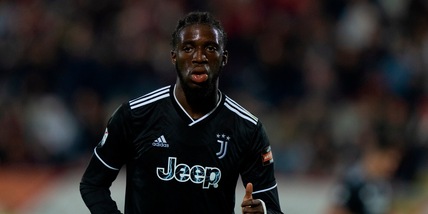 Juventus, Iling al rinnovo: firma e i tifosi lo invocano in campo