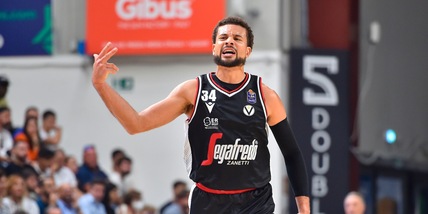 Basket, Serie A: vola la Virtus Bologna. Pesaro batte Brescia 98-97