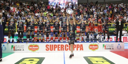 A Perugia il primo trofeo della stagione: la Supercoppa è sua