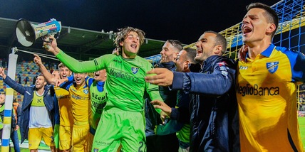 Frosinone, Grosso vince ed è fuga. Cannavaro e De Rossi pari