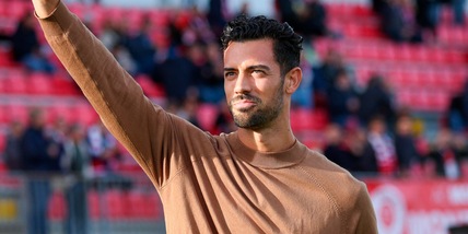 Pablo Marì allo stadio per Monza-Verona: l'emozionante standing ovation