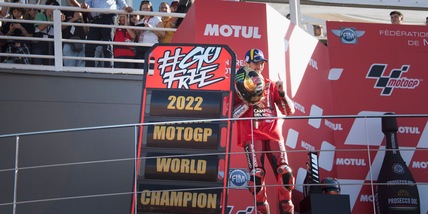 MotoGP: da Bagnaia a Bezzecchi, tutti i premiati al galà di fine anno