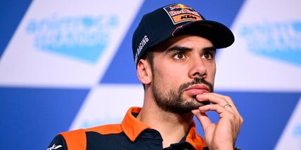 MotoGP, Oliveira terzo nel rally di Algarve: è podio per il nuovo pilota di Aprilia