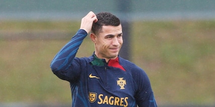 Ronaldo salta l'allenamento e l'amichevole del Portogallo: i motivi del forfait