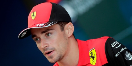 F1, Leclerc e le critiche alla Ferrari: "La gente dimentica da dove veniamo"