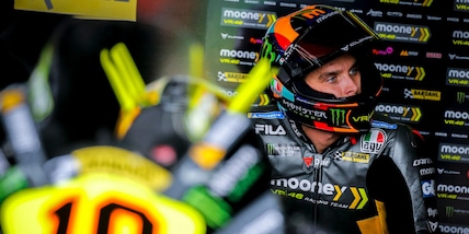 Comincia la 100 km al Ranch di Valentino Rossi: a Marini la gara del day-1