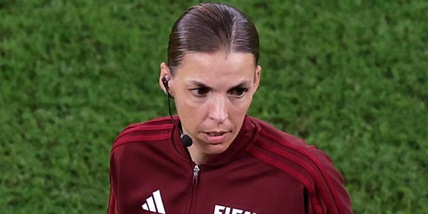 Qatar, Frappart nella storia: sarà il primo arbitro donna ai Mondiali