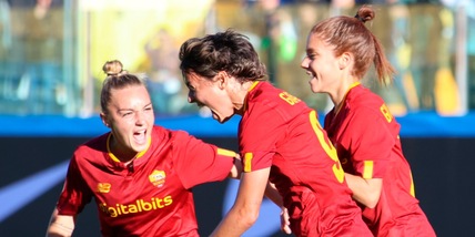 Serie A femminile, la Roma vola con super Giugliano. Milan e Como ko. Sassuolo-Parma 2-2
