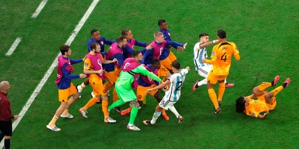 Olanda-Argentina, la follia di Paredes che concede il recupero per il 2-2!