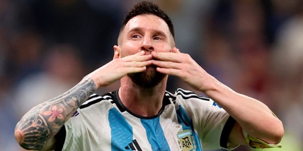 Messi, l'attesa della finale e quell'annuncio sul futuro. L'Argentina si commuove
