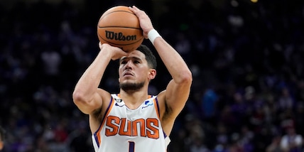 Nba, Booker da urlo: rimonta super dei Suns sui Pelicans. Ko i Jazz di Fontecchio
