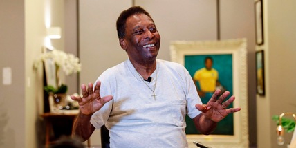 Pelé, le condizioni peggiorano: il bollettino medico