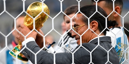 Salt Bae in campo, arriva l'ammissione della Fifa: "Accesso indebito"