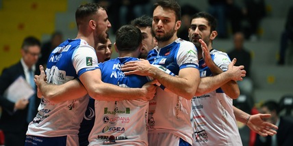La semifinale è di Vibo, Cuneo cede 3-0 in casa della capolista