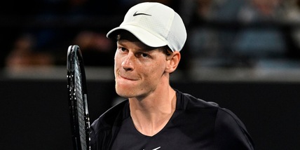 Adelaide, Sinner ko con Korda: preoccupano i problemi all'anca