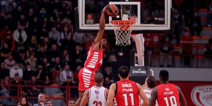 Eurolega, Milano crolla con l'Olympiakos: ko per 82-66