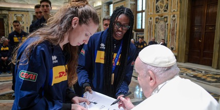 Papa Francesco ha ricevuto gli azzurri della pallavolo