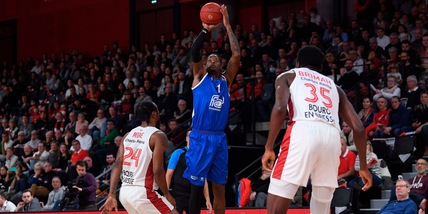 Eurocup, Kenny Gabriel trascina Brescia: Bourg en Bresse ko 74-66