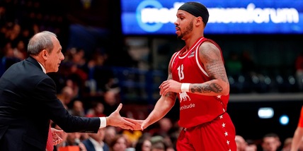 Eurolega: super debutto di Napier, l'Olimpia batte Baskonia. Show Virtus Bologna