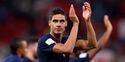 Varane, addio alla Francia: l'annuncio sui social