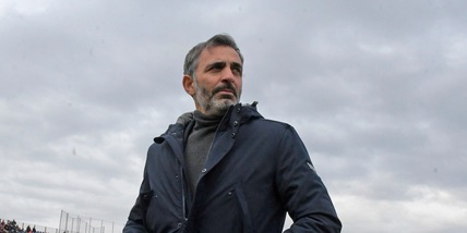 Parma all'esame Genoa. Pecchia: "Per noi uno stimolo. Mercato? Ho le mie considerazioni"