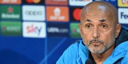 Napoli, Spalletti: "Vietato mollare. Che fatica tenere fuori Raspadori". Sullo scudetto...