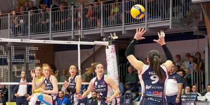 Chieri spaventa Conegliano, successi per Bergamo, Vallefoglia e Firenze