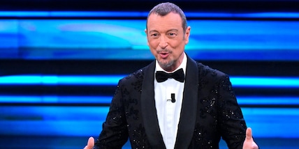 Sanremo 2023, Amadeus: la lettera social con i titoli delle canzoni emoziona il web