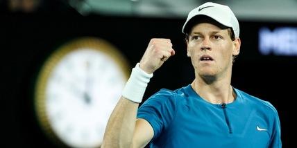 Tennis, Sinner vince al debutto a Rotterdam: lo aspetta Tsitsipas