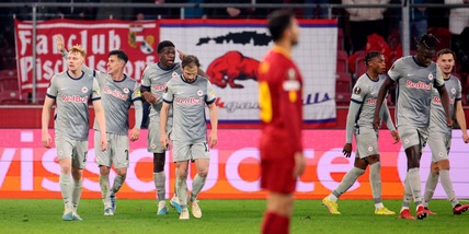 Playoff Europa League: la Roma cade a Salisburgo. Barcellona e United, pari spettacolo