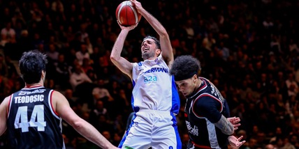 Della Valle show, Brescia batte la Virtus Bologna e trionfa in Coppa Italia