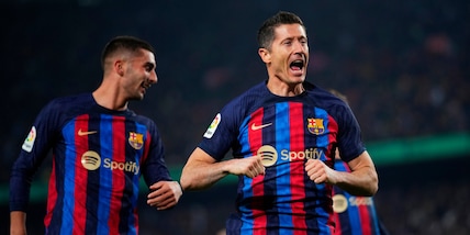 Sergi Roberto e Lewandowski, il Barcellona torna a +8 sul Real: Cadice ko