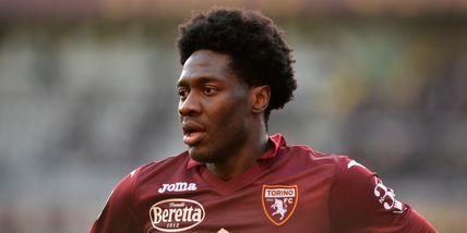 Torino, Ola Aina ammonito: salta il derby contro la Juventus