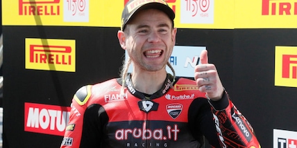 Superbike, Ducati vola nei test di Phillip Island con Bautista e Rinaldi: la classifica