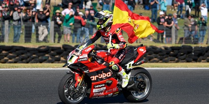 Superbike, è già dominio Ducati: Bautista vince anche gara-2 a Mandalika
