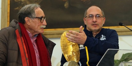 Athletica Vaticana abbraccia Acea Run Rome The Marathon. C’è la Coppa degli Ultimi