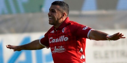 Cheddira vs Mulattieri: è Bari-Frosinone