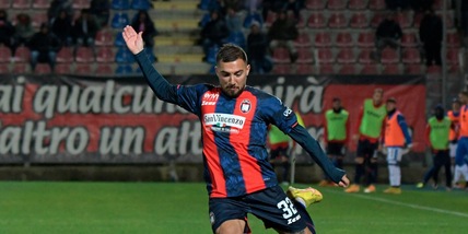 Pronostico Crotone-Catanzaro, quote equilibrate allo Scida