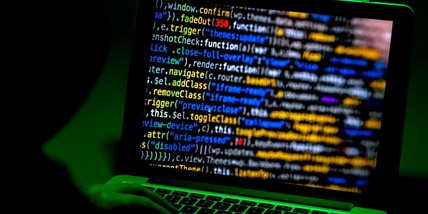 ChatGPT, stop dal Garante Privacy: raccolta illecita di dati personali