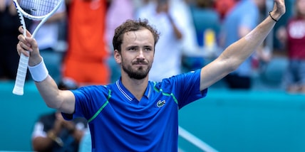 Tennis, Medvedev primo finalista a Miami: Khachanov ko