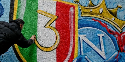 Napoli-Milan, lo scudetto che passa di mano e due grandi assenti: quante storie