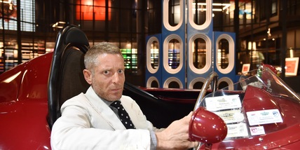 Lapo Elkann spinge l'Italia: "Ci rialzeremo tutti insieme. Forza Juve"