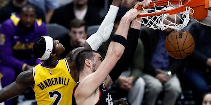 Nba, i Clippers vincono ancora il derby con i Lakers