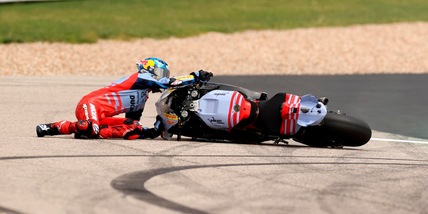 MotoGP, Alex Marquez caduto dopo aver vomitato: incredibile a Austin