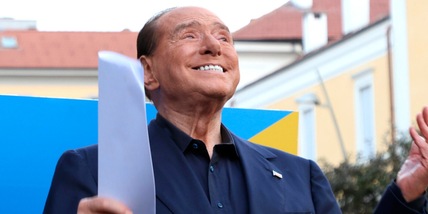 Berlusconi continua a migliorare: lasciata la terapia intensiva