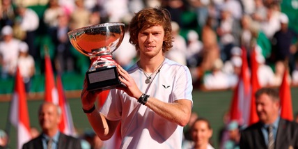 Rublev, grande rimonta che vale il primo 1000