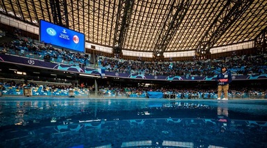 Napoli-Milan, l'atmosfera dello Stadio Maradona